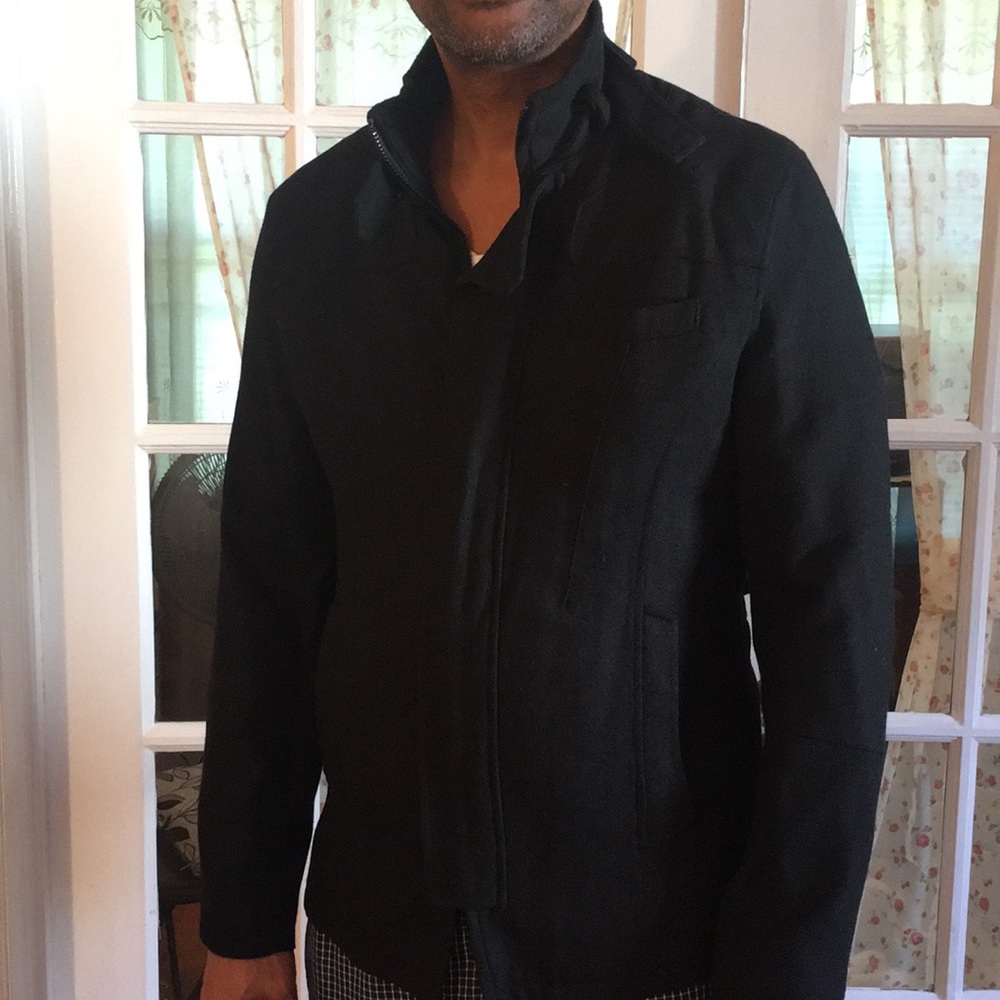 Men pea coat